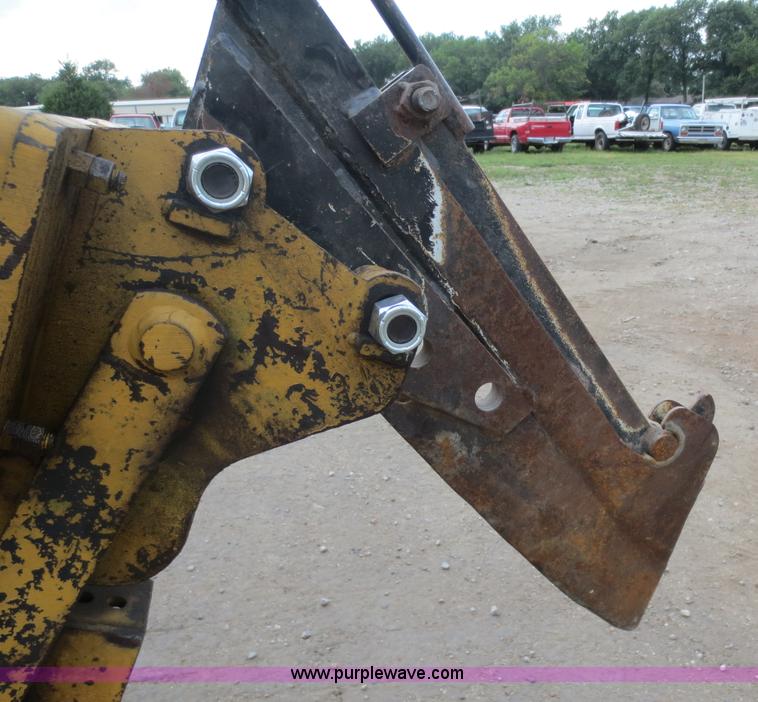 image for item D5923 Vermeer LM40 cable plow