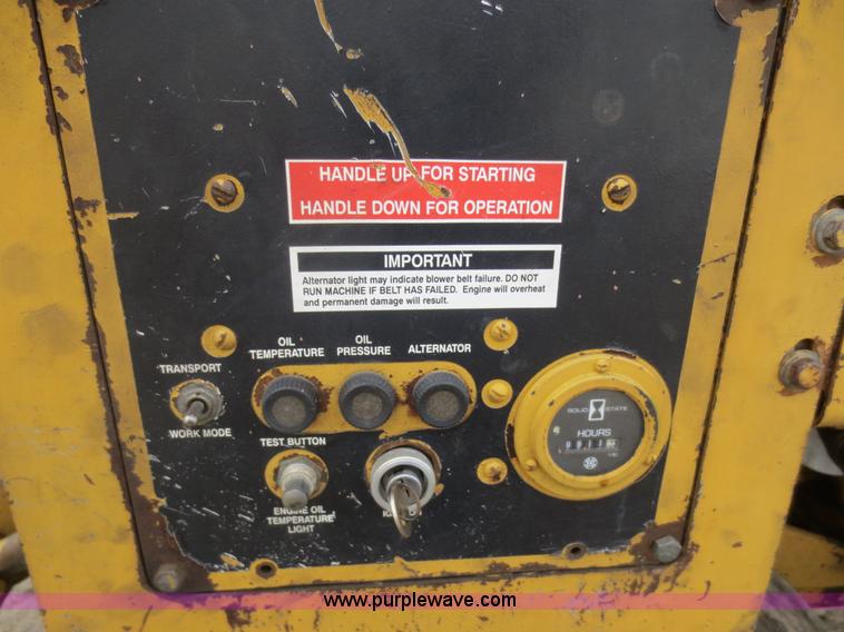 image for item D5923 Vermeer LM40 cable plow