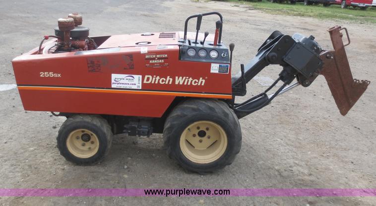 image for item D5924 Ditch Witch 255SX cable plow