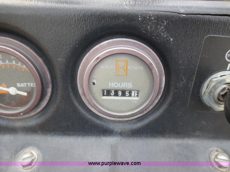 image for item D5924 Ditch Witch 255SX cable plow