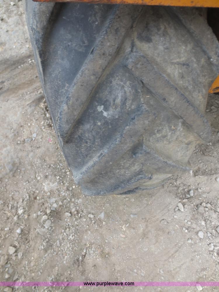 image for item D5925 1982 Case Maxi Sneaker articulated cable plow