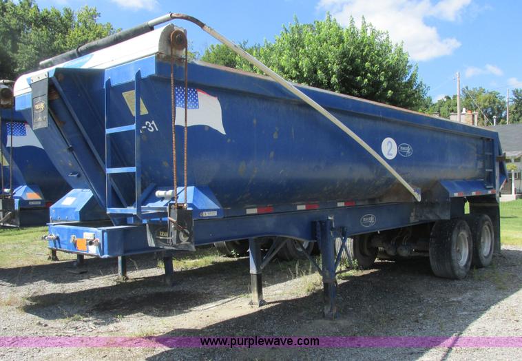 image for item E7353 2008 Trailstar 28' dump trailer
