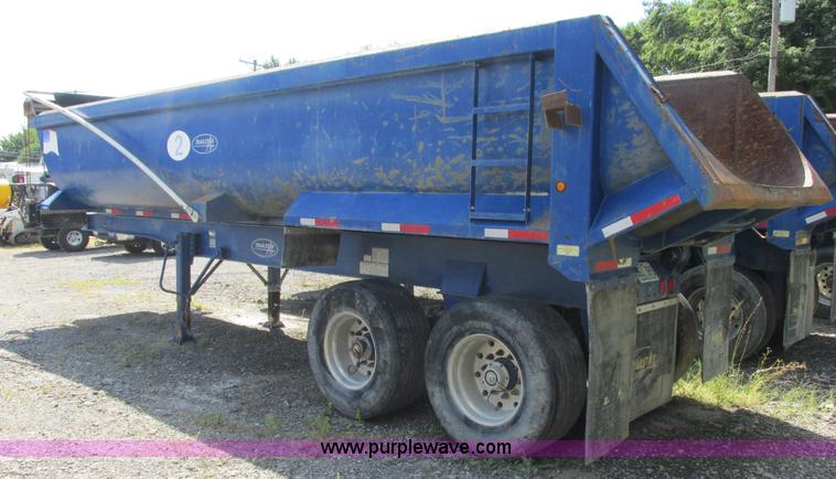 image for item E7353 2008 Trailstar 28' dump trailer