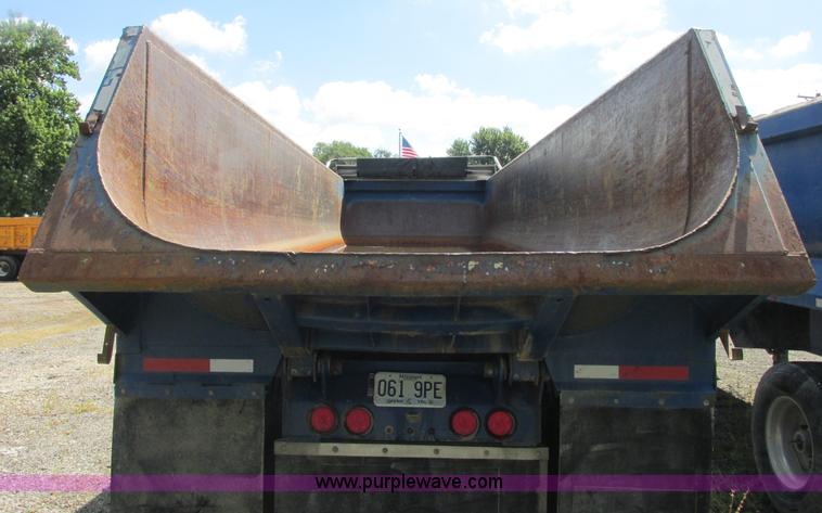 image for item E7353 2008 Trailstar 28' dump trailer