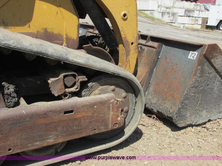 image for item E7355 Caterpillar 277 track skid steer