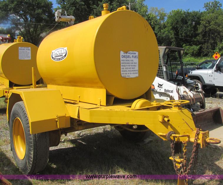 image for item E7357 1973 Helmburger 500 gallon fuel tank trailer