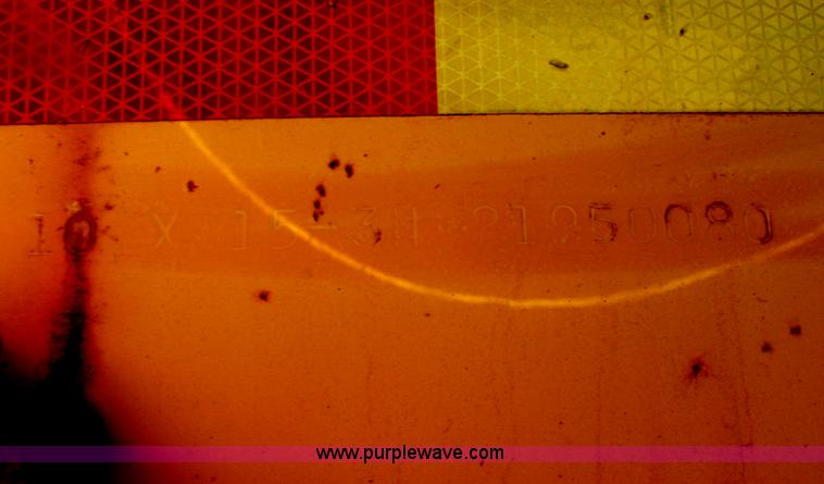 image for item E7358 2000 Trailboss triple axle tag trailer