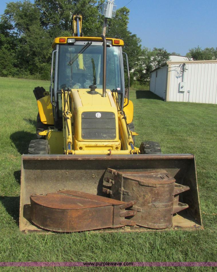 image for item E7365 2001 New Holland LB75 backhoe
