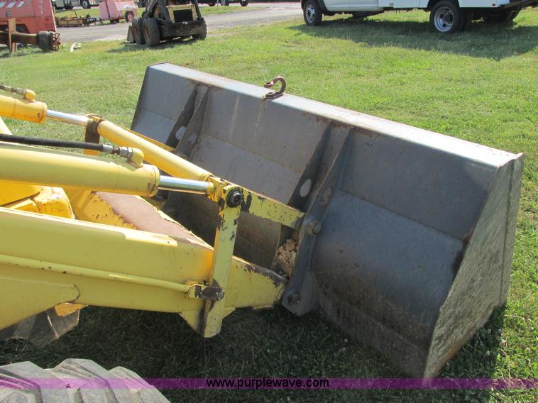image for item E7365 2001 New Holland LB75 backhoe