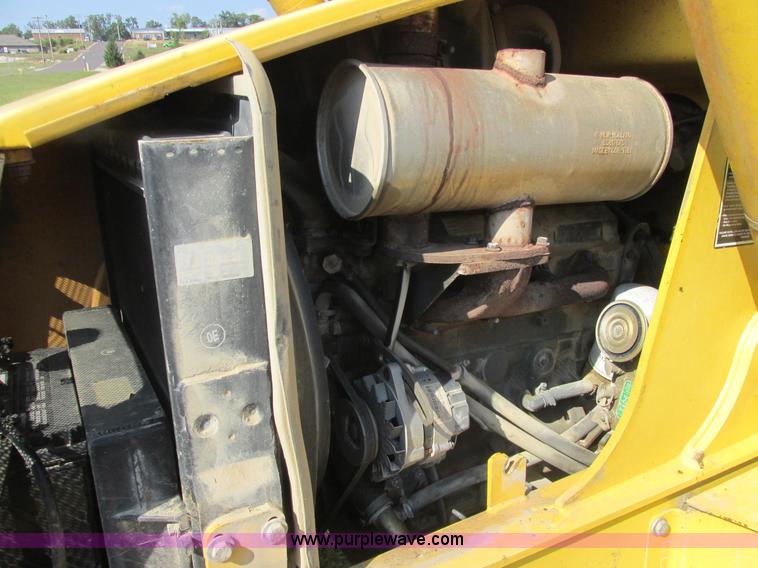 image for item E7365 2001 New Holland LB75 backhoe