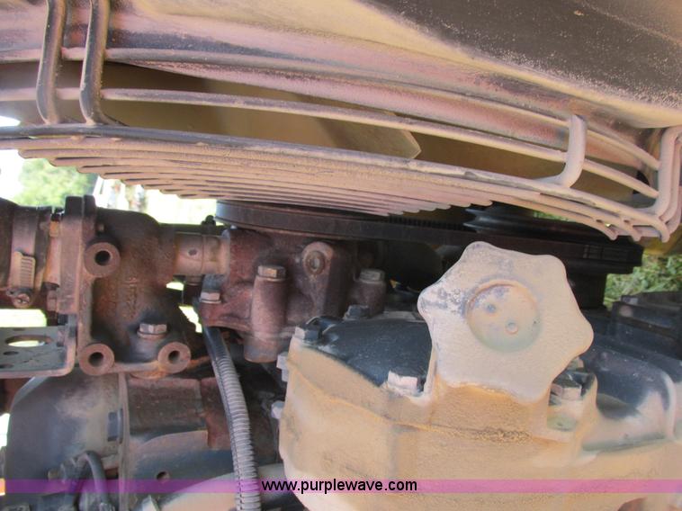 image for item E7365 2001 New Holland LB75 backhoe