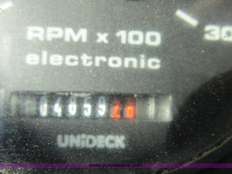 image for item E7365 2001 New Holland LB75 backhoe