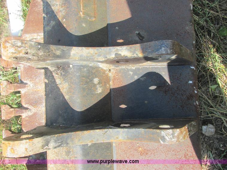 image for item E7365 2001 New Holland LB75 backhoe