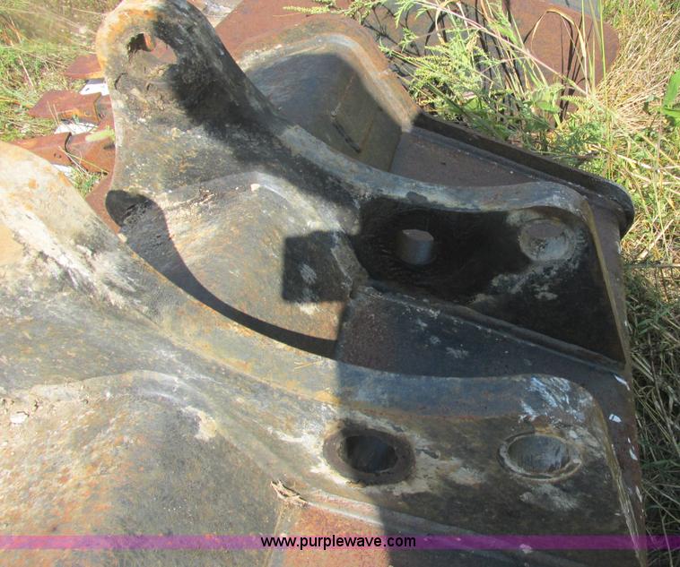 image for item E7365 2001 New Holland LB75 backhoe