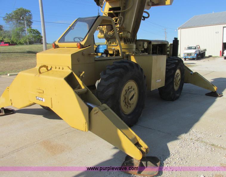 image for item E7366 1969 Pettibone 30 all terrain 15 ton crane