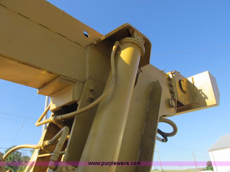 image for item E7366 1969 Pettibone 30 all terrain 15 ton crane