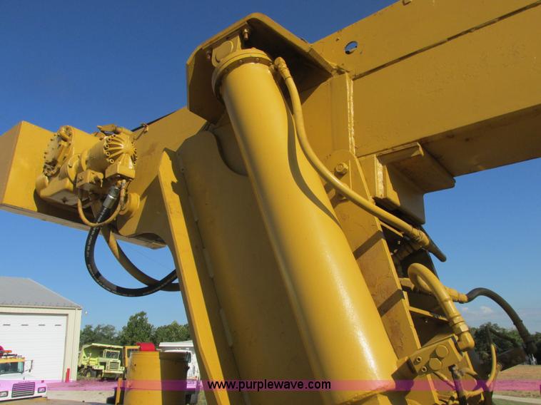 image for item E7366 1969 Pettibone 30 all terrain 15 ton crane