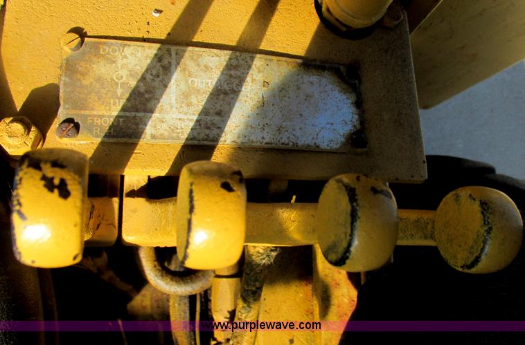 image for item E7366 1969 Pettibone 30 all terrain 15 ton crane