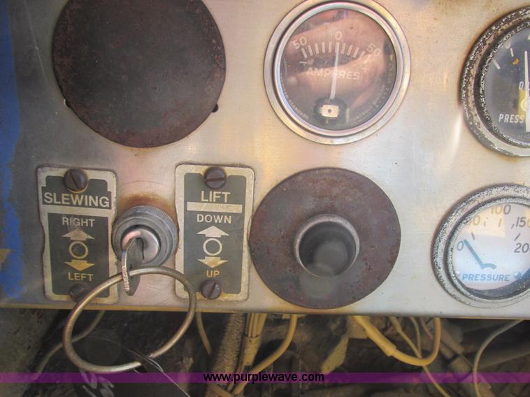 image for item E7366 1969 Pettibone 30 all terrain 15 ton crane