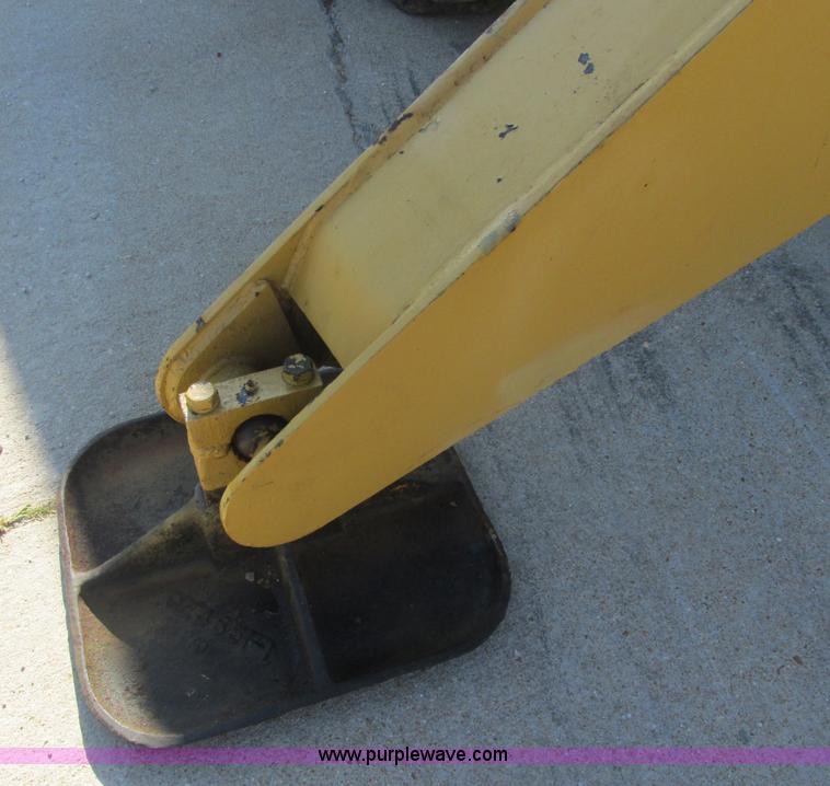 image for item E7366 1969 Pettibone 30 all terrain 15 ton crane