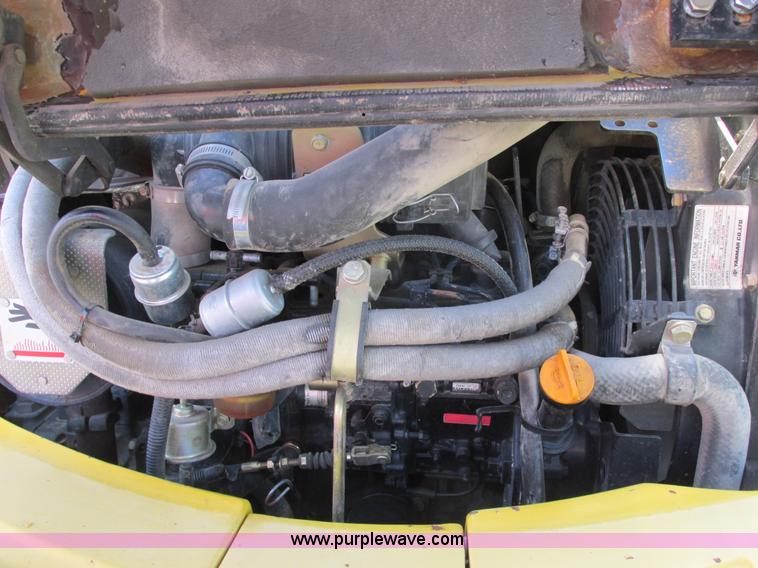 image for item E7385 2006 Komatsu PC35MR-1 mini excavator