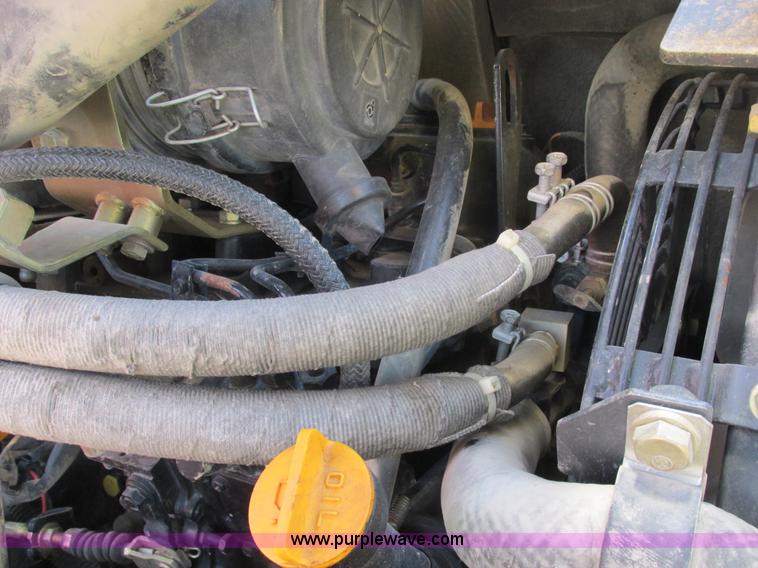 image for item E7385 2006 Komatsu PC35MR-1 mini excavator