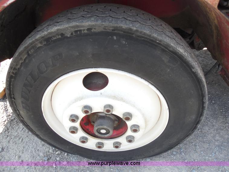 image for item E7695 Yard truck