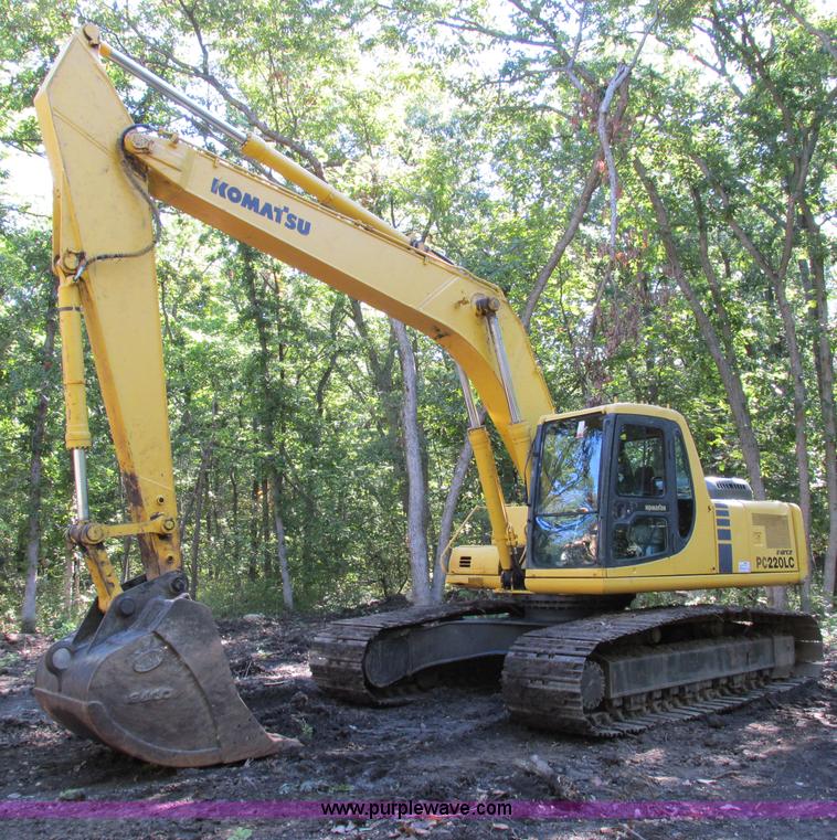 image for item F5261 1998 Komatsu PC220LC-6LE excavator