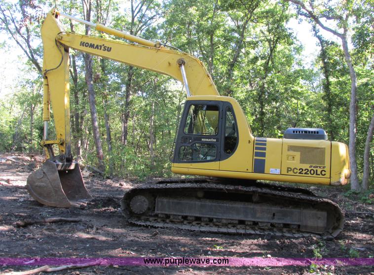 image for item F5261 1998 Komatsu PC220LC-6LE excavator