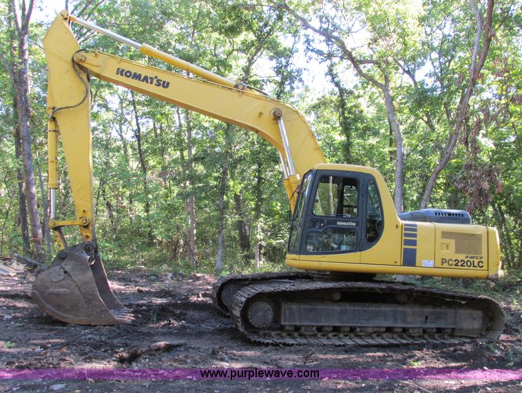 image for item F5261 1998 Komatsu PC220LC-6LE excavator