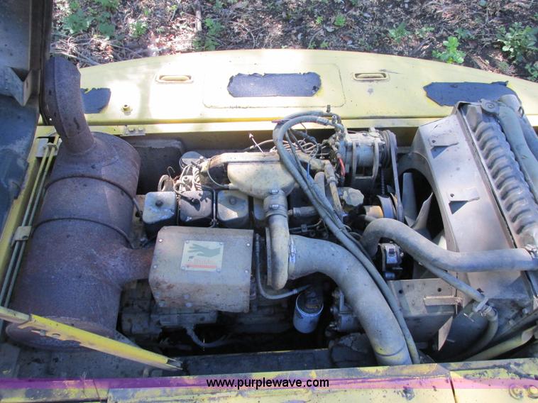 image for item F5261 1998 Komatsu PC220LC-6LE excavator