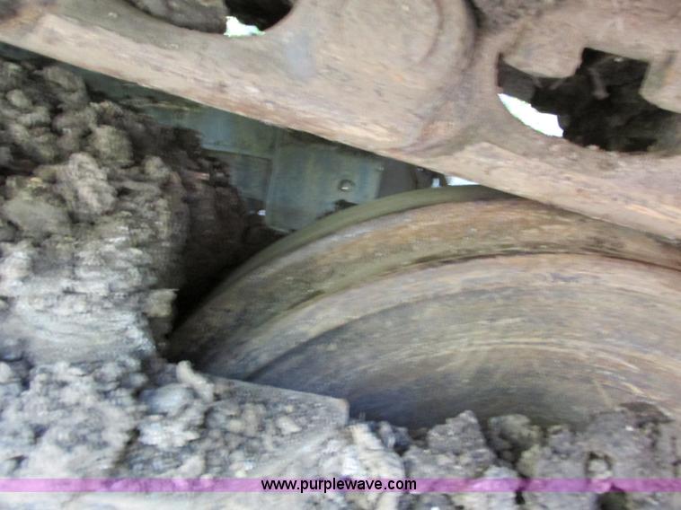 image for item F5261 1998 Komatsu PC220LC-6LE excavator