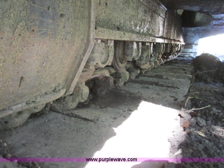 image for item F5261 1998 Komatsu PC220LC-6LE excavator