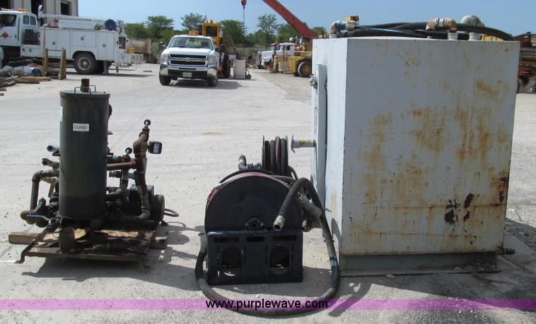 image for item G2099 Oil recycle reclaim pumping system