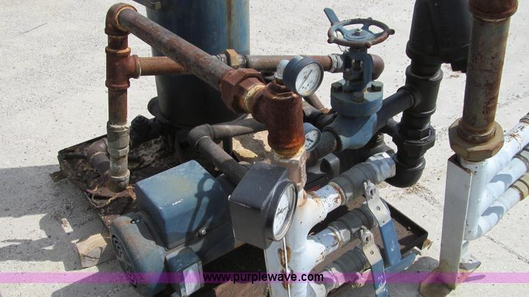 image for item G2099 Oil recycle reclaim pumping system