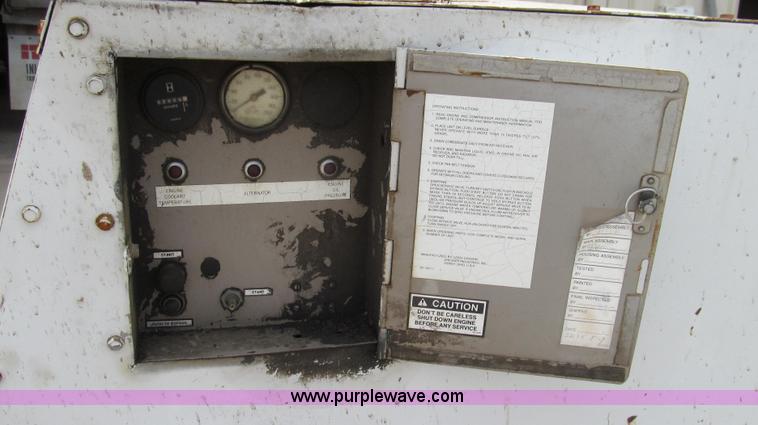 image for item G2100 1994 Leroi 3217X1769 air compressor