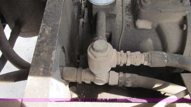 image for item G2100 1994 Leroi 3217X1769 air compressor