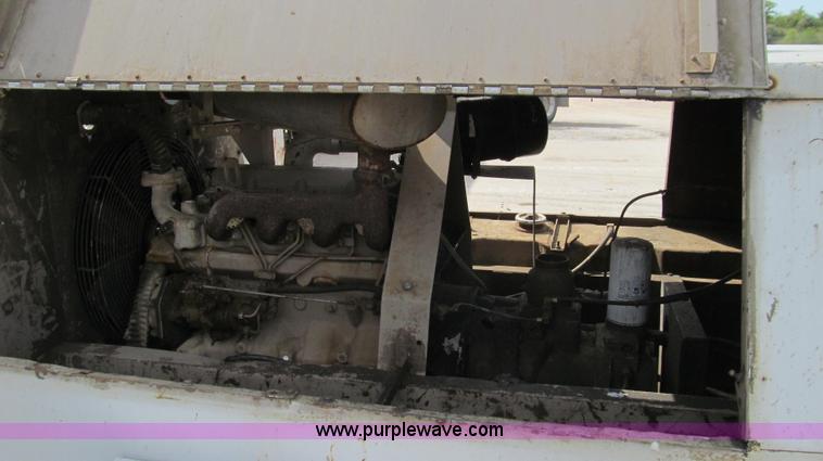 image for item G2100 1994 Leroi 3217X1769 air compressor