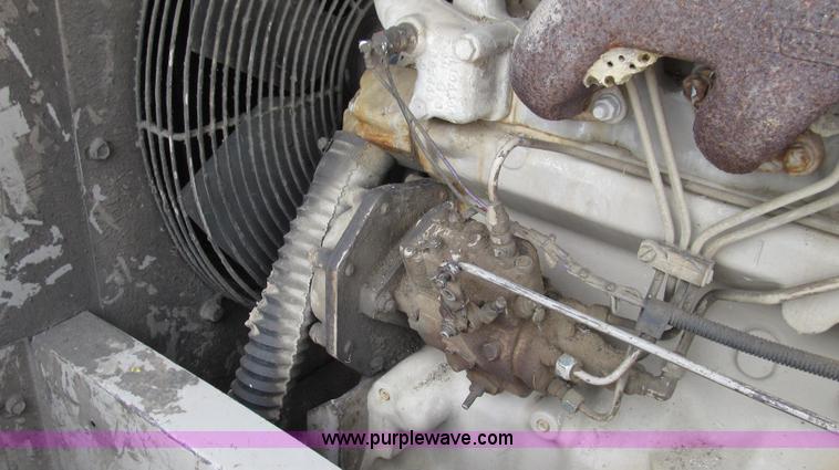 image for item G2100 1994 Leroi 3217X1769 air compressor