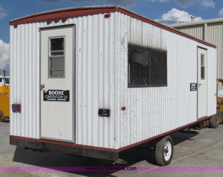 image for item G2102 1998 Play-Mor office trailer