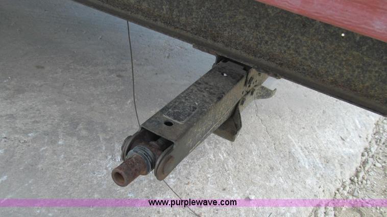 image for item G2102 1998 Play-Mor office trailer