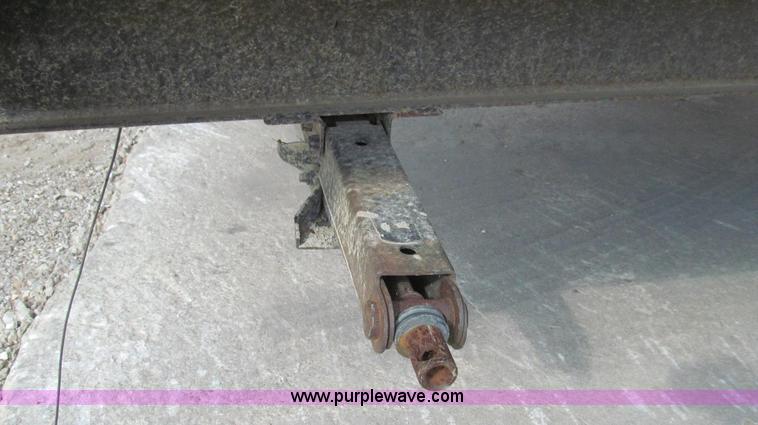 image for item G2102 1998 Play-Mor office trailer