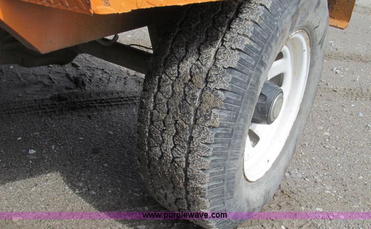 image for item G2106 Broyce Broom RC300