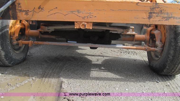 image for item G2106 Broyce Broom RC300