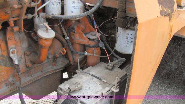 image for item G2106 Broyce Broom RC300