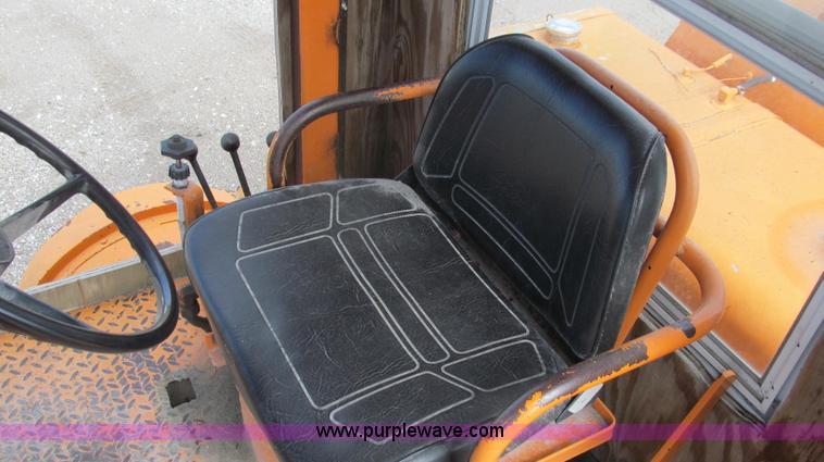 image for item G2106 Broyce Broom RC300