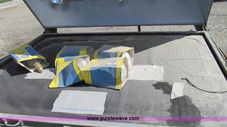 image for item G2110 Scotchlite heat lamp applicator table