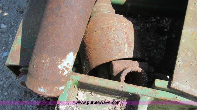 image for item G2111 Badger 8700L BN326 honey wagon