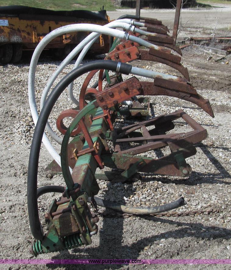 image for item G2111 Badger 8700L BN326 honey wagon