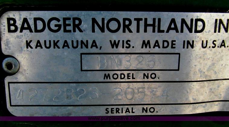 image for item G2111 Badger 8700L BN326 honey wagon